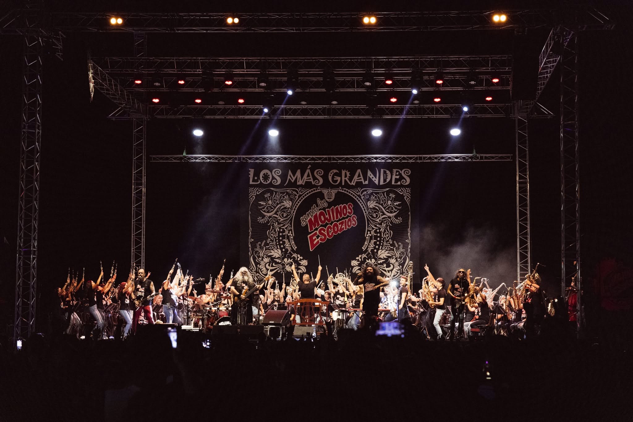 Banda simfònica en actuació